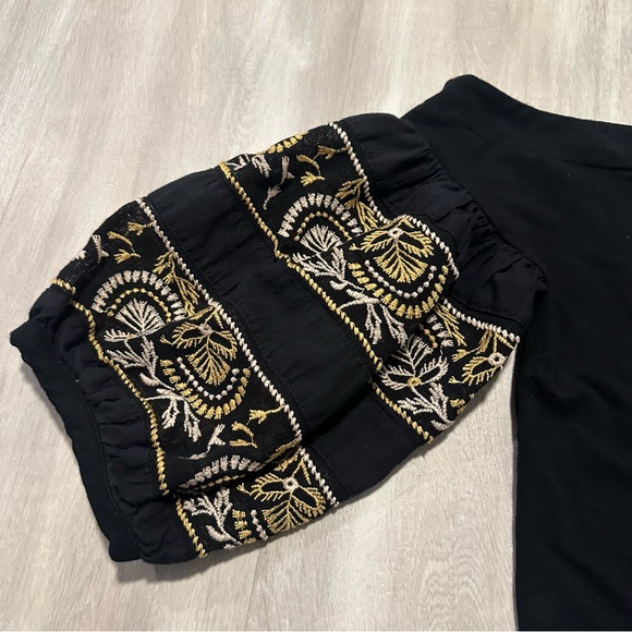 Free People Rock With It Black Embroidered Sleeves Off Shoulder Top Sz S - Picture 6 of 8